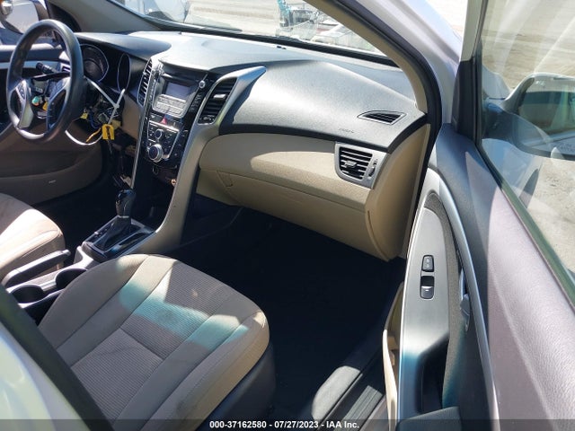 Hyundai ELANTRA GT 2014 KMHD35LH3EU215505 Image 11