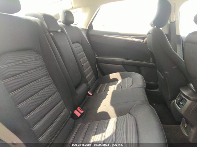 2016 FORD FUSION SE VIN: 3FA6P0HD3GR192091