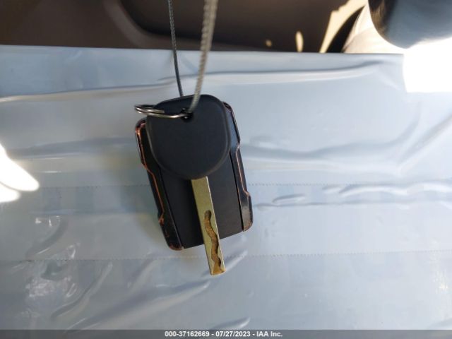 1GKS1AKC8FR678300 GMC YUKON SLE