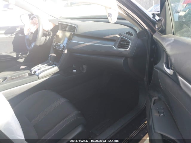 Honda Civic Sedan Ex 2018 2HGFC2F74JH586945 Image 11