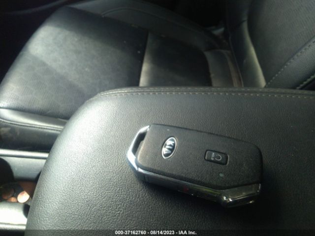 KNDERCAA2M7098210 KIA SELTOS EX