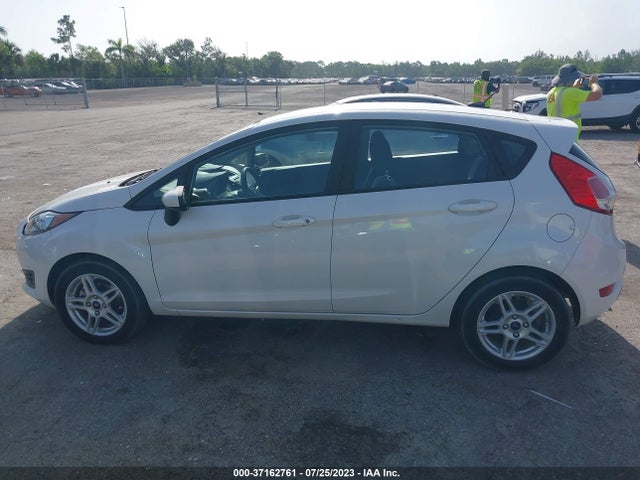 2018 FORD FIESTA SE VIN: 3FADP4EJ8JM109851