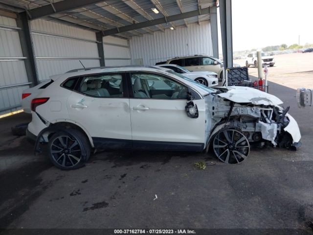 JN1BJ1CR7KW327309 Nissan Rogue Sport Sl