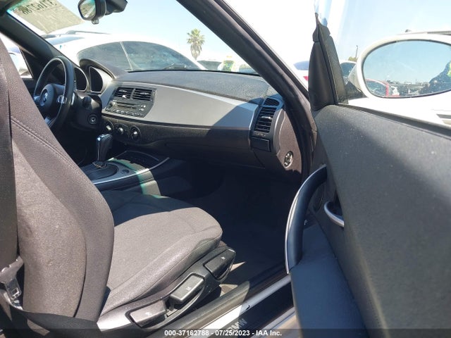 2006 BMW Z4 3.0I VIN: 4USBU33596LW69486