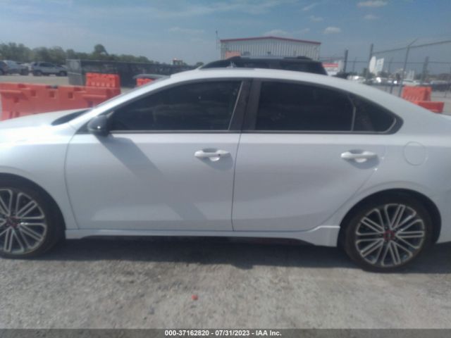 3KPF44AC5NE435013 KIA FORTE GT