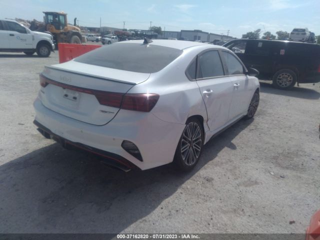 3KPF44AC5NE435013 KIA FORTE GT