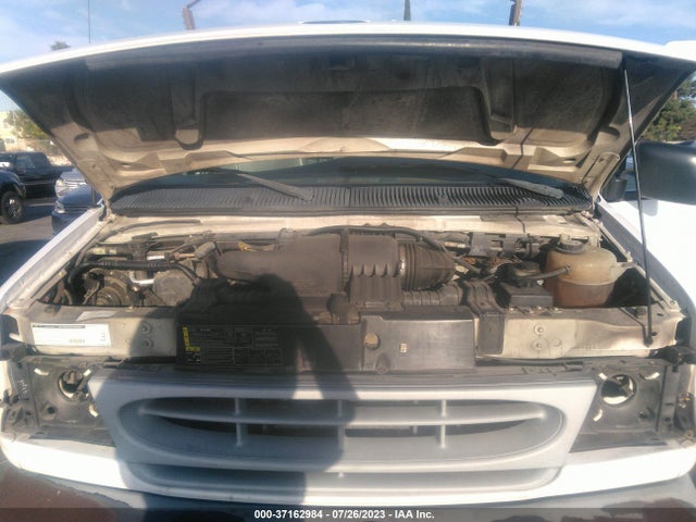 2002 FORD ECONOLINE CARGO VAN VIN: 1FTNS24L72HA88646