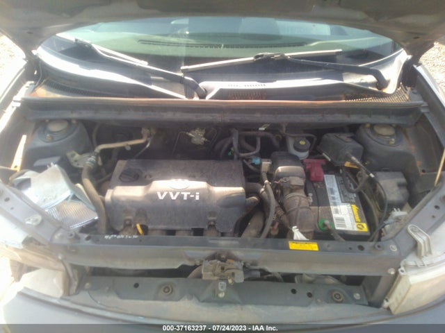 2005 SCION XB VIN: JTLKT324450192259