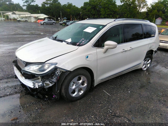 2020 Chrysler Pacifica Hybrid, VIN: 2C4RC1L75LR258781