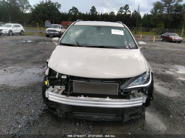 2020 Chrysler Pacifica Hybrid, VIN: 2C4RC1L75LR258781