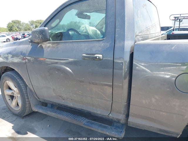 RAM 1500 Express 2016 3C6JR6AG3GG331175 Image 14