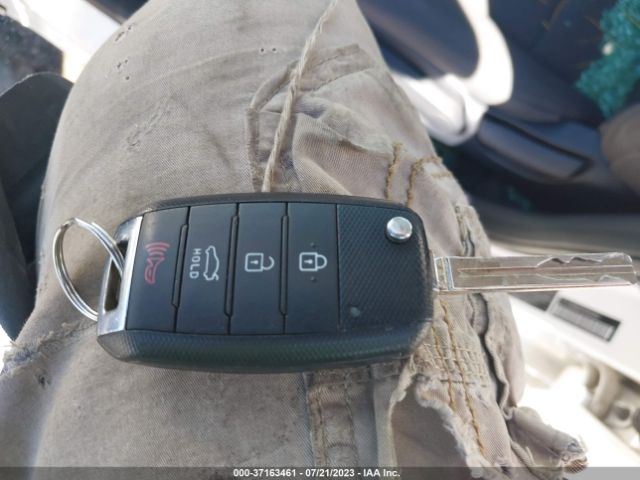 KNADN5A37E6323052 KIA RIO EX