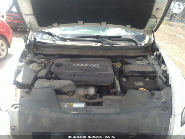1C4PJLAB8HW623467 Jeep Cherokee Sport