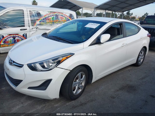 Hyundai ELANTRA SE 2014 5NPDH4AE9EH485728 Image 2