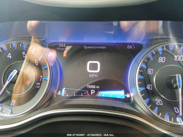2C3CCAAG0JH317090 Chrysler 300 Touring