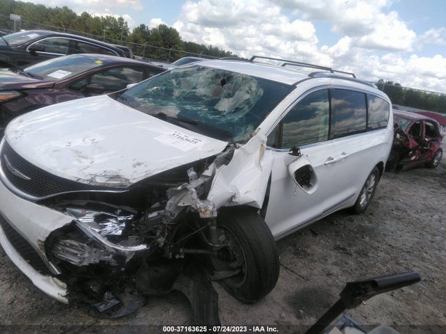 2C4RC1BG9KR582994 Chrysler Pacifica Touring L