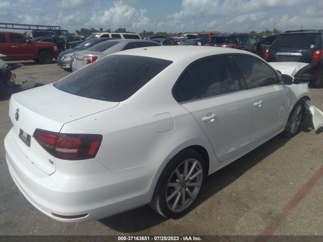 3VW167AJ5HM338079 Volkswagen Jetta 1.4t S