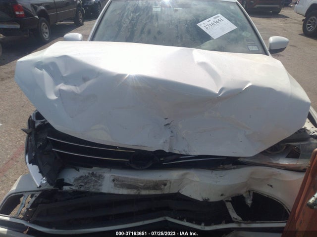 3VW167AJ5HM338079 Volkswagen Jetta 1.4t S