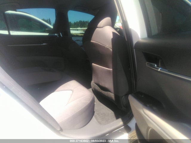 2020 TOYOTA CAMRY LE VIN: 4T1C11AKXLU857550