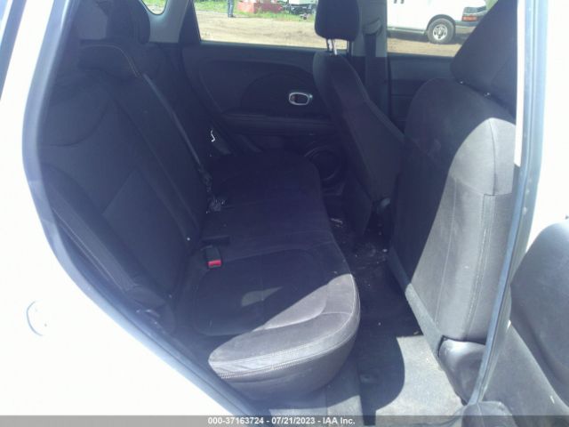 KNDJN2A2XH7486661 KIA Soul Base