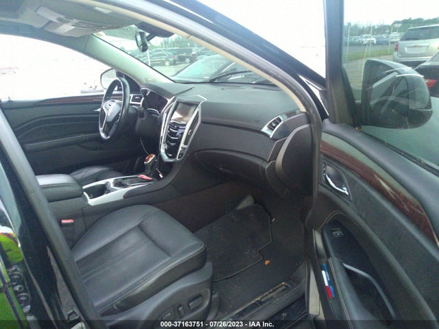 3GYFNBE38GS583747 Cadillac Srx Luxury Collection