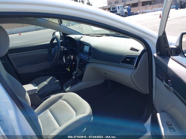 Hyundai ELANTRA SE 2017 5NPD84LFXHH001804 Image 5