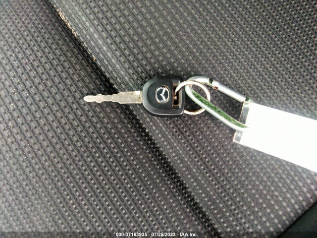 2012 MAZDA MAZDA3 I SPORT VIN: JM1BL1UG2C1502844