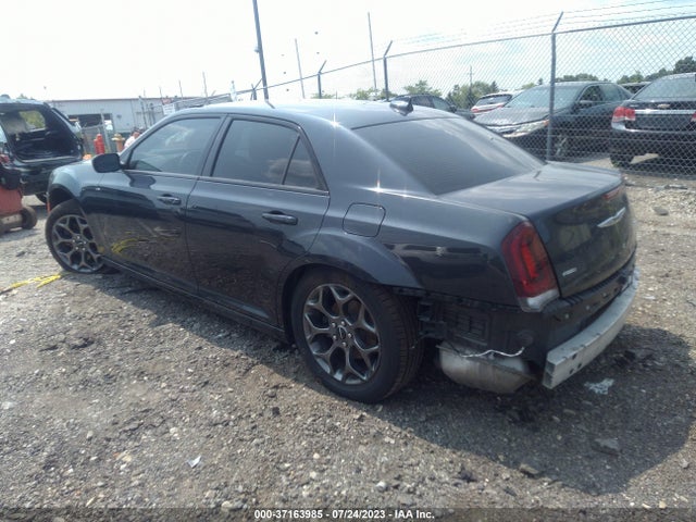 2C3CCAGG2GH142325 Chrysler 300 300s