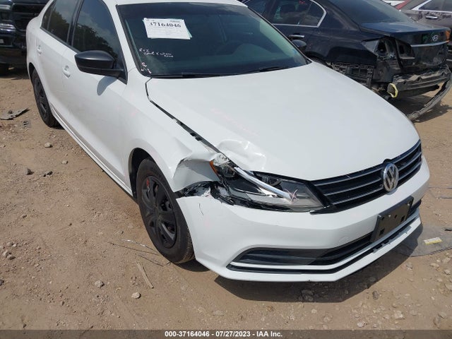 3VW2K7AJ0FM262493 Volkswagen Jetta Sedan 2.0l S W/technology