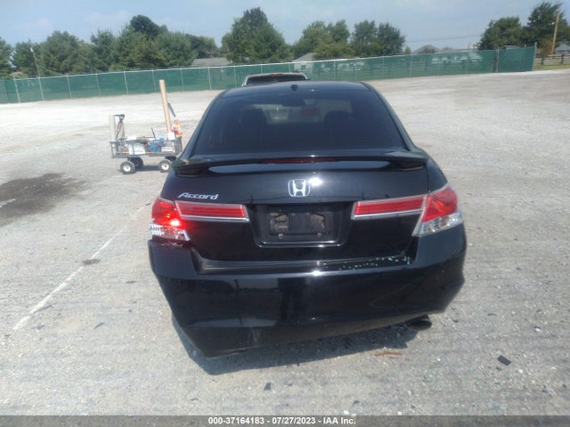2011 HONDA ACCORD SDN EX-L VIN: 1HGCP2F86BA105660
