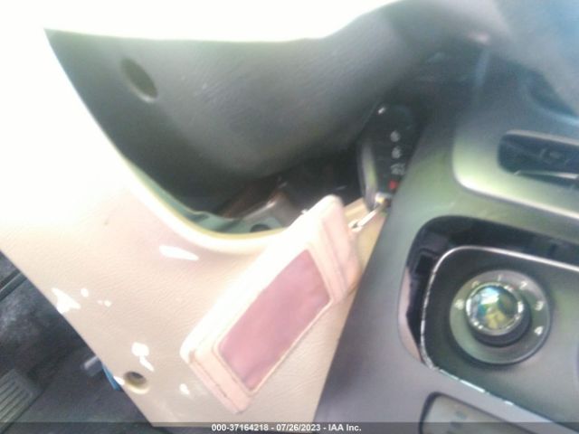 5XYKT3A68FG624135 KIA SORENTO LX