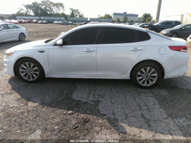 5XXGT4L32JG272536 KIA Optima Lx