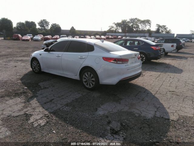 5XXGT4L32JG272536 KIA Optima Lx