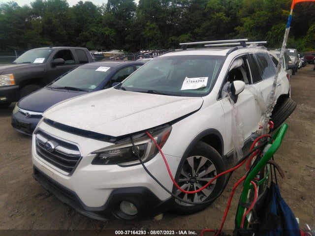 2018 SUBARU OUTBACK TOURING VIN: 4S4BSATC4J3368031