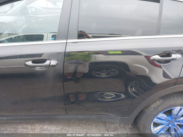 KNDPM3AC3K7619215 KIA Sportage Lx