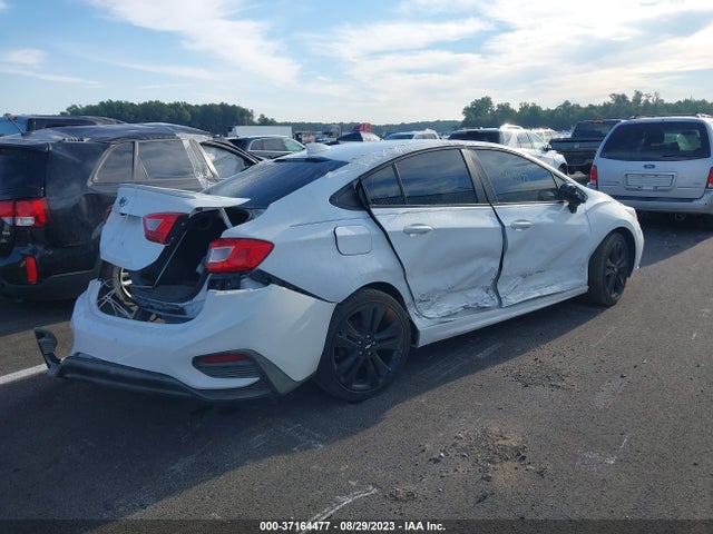 Chevrolet CRUZE LT 2018 1G1BE5SM4J7162285 Image 4