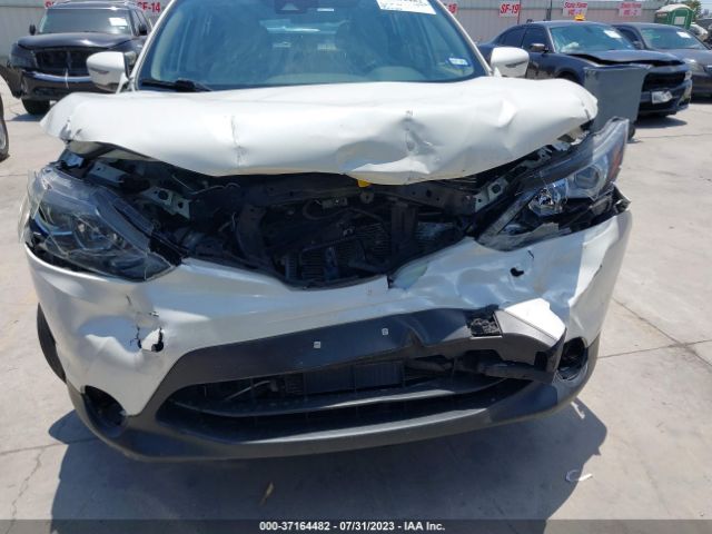 JN1BJ1CPXKW224268 Nissan Rogue Sport Sv