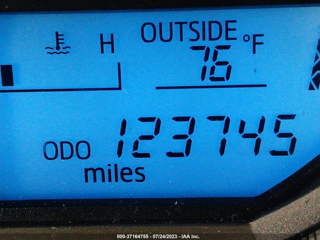 2014 TOYOTA RAV4 LE VIN: 2T3BFREV7EW158032