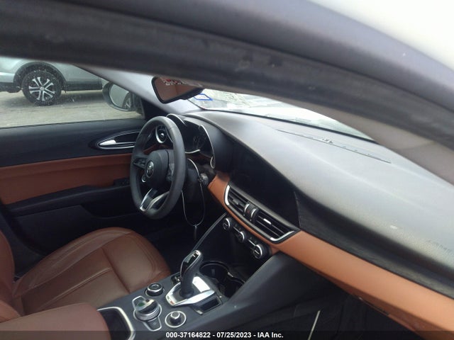 ZARFAMAN2L7624196 Alfa Romeo Giulia Sport