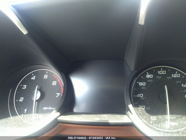 ZARFAMAN2L7624196 Alfa Romeo Giulia Sport