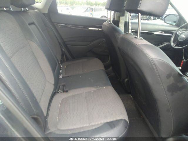 KNDEU2AA4P7348933 KIA SELTOS S