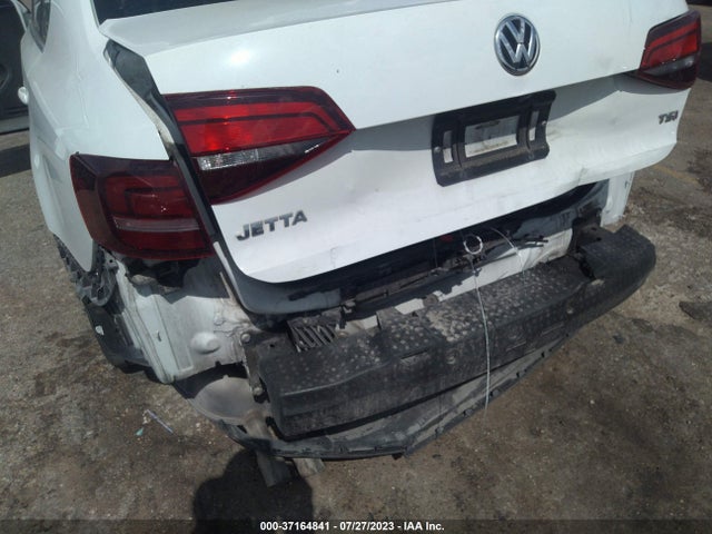 3VW2B7AJ3HM281980 Volkswagen Jetta 1.4t S