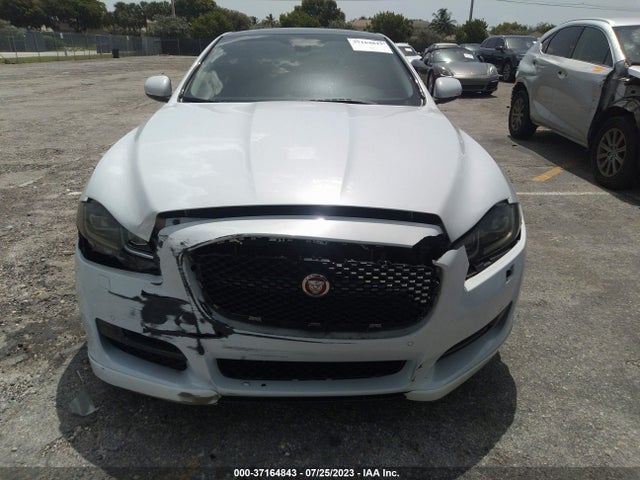 2017 JAGUAR XJ XJ R-SPORT VIN: SAJWA1C78H8W04514