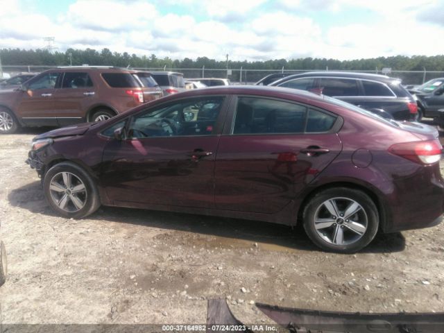 3KPFL4A72JE215053 KIA FORTE LX