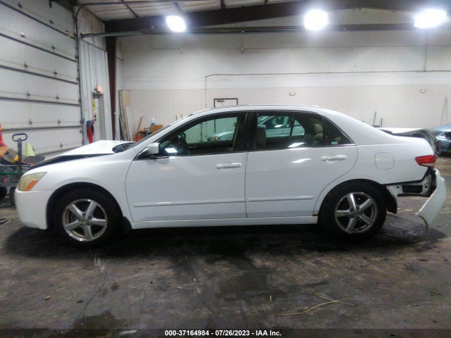 2004 HONDA ACCORD SDN EX VIN: 1HGCM56884A102451