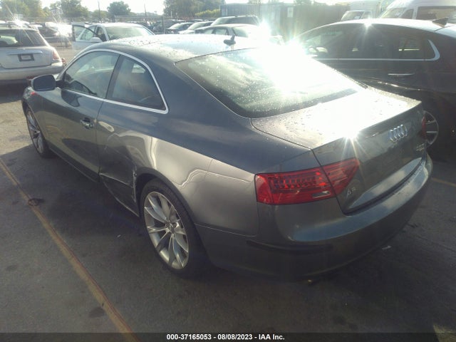 WAULFAFR0EA000943 Audi A5 Premium Plus