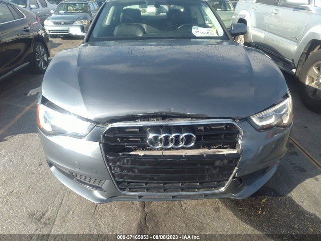 WAULFAFR0EA000943 Audi A5 Premium Plus