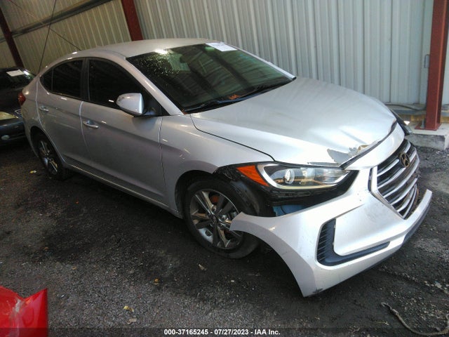 2017 5NPD84LFXHH157048 main image