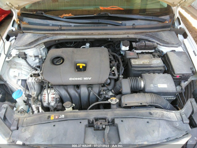 Hyundai ELANTRA SE 2017 5NPD84LFXHH157048 Image 10