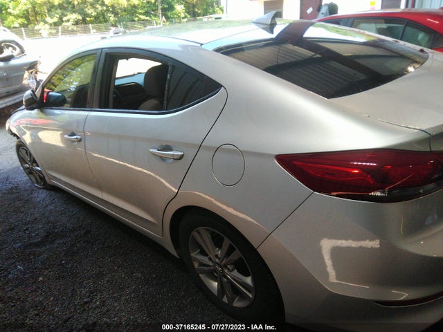 Hyundai ELANTRA SE 2017 5NPD84LFXHH157048 Image 13
